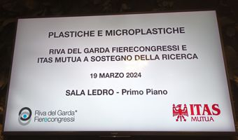 Plastiche microplastiche e lago di  Garda